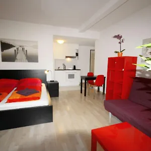 Apartment Hitrental Stauffacher, Zurich