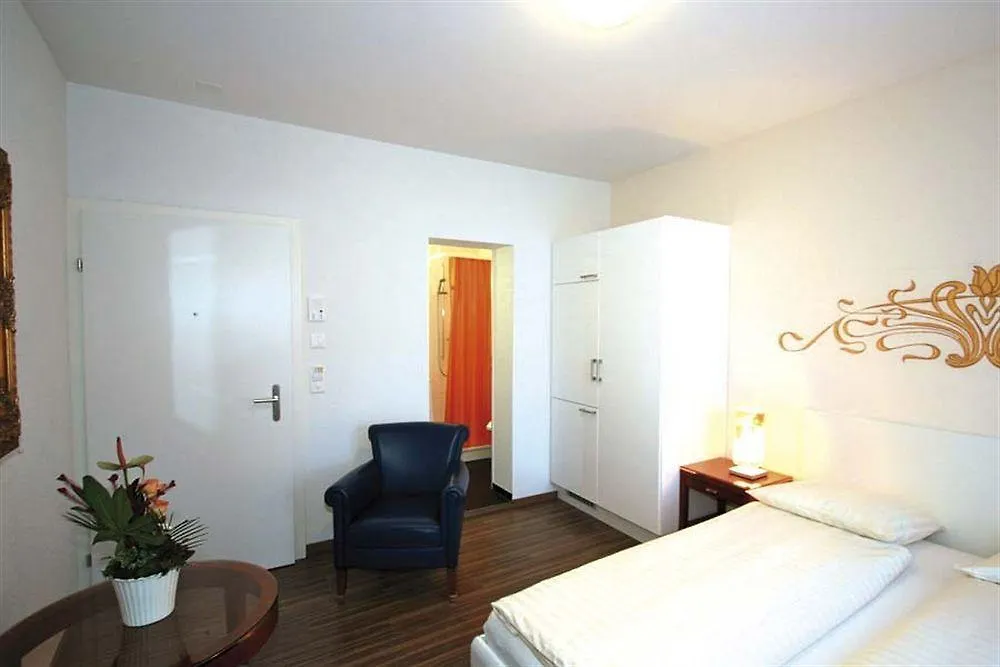 Swiss Star Marc Aurel - Self Check-In Apartment Zurich